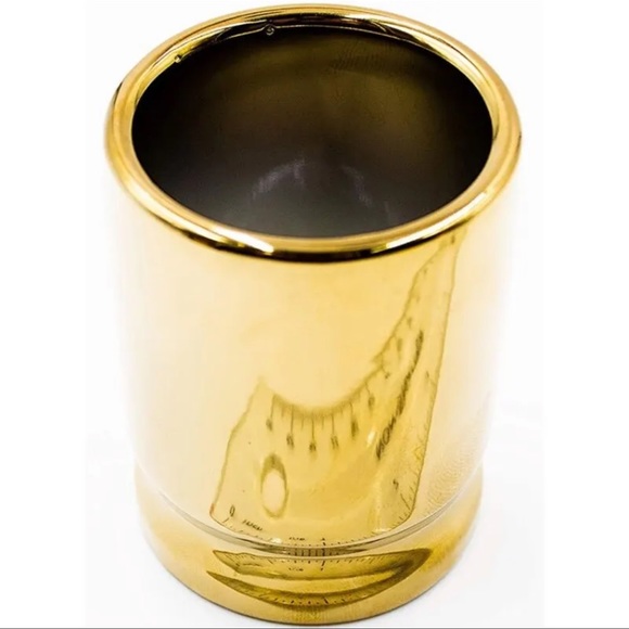 $4 SHOT CUP. NEW. $4 IF BUNDLED - Picture 3 of 16